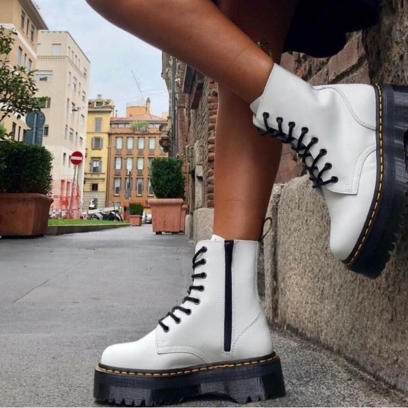 Dr. Martens Shoes - Dr. Martens Jadon Platform Boot‎ 8-Eye Polished Smooth Leather White 6
